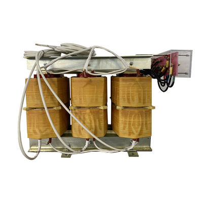 111KVA เครื่องแปลงแบบแห้งสามเฟส ขั้นขึ้น 472VAC ถึง 6530VAC